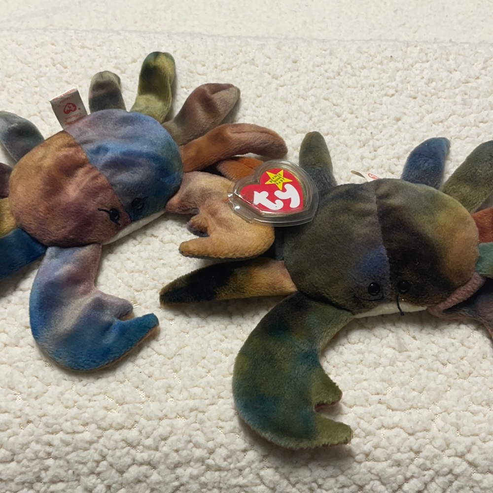 Set of 2 Authentic Claude Beanie Babies, 3rd and 4th generation.